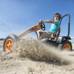 BERG Skelter XL X-Cross BFR-3 -Exporteren Step Avontuur Winkel berg x cross bfr with boy 1