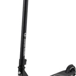 Stuntstep LongWay Adam Black -Exporteren Step Avontuur Winkel longway adam stuntstep black 110 wielen speelactief.nl 1